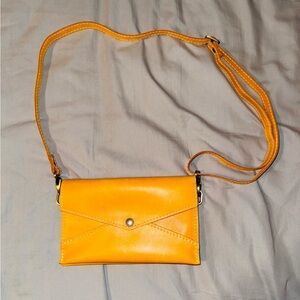 Modified Envelope (Crunchwrap) Crossbody in Sunflower